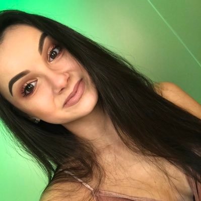 Profile Picture of Erin Bean (@erinbean__) on Twitter