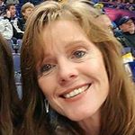 Profile Picture of Kim Lamoureux-Schoenborn (@kimlamshoe) on Instagram