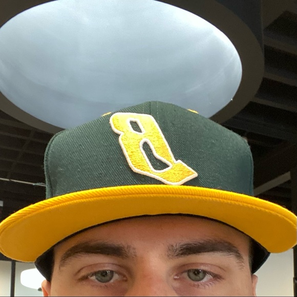 Profile Picture of Michael Pietanza (@icecreammm) on Poshmark