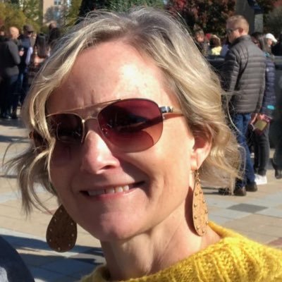 Profile Picture of Pam McClure (@pamamcclure) on Twitter