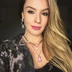 Profile Picture of Farah Anderson Danni (@farah.anderson.danni) on Facebook