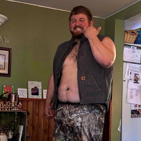 Profile Picture of Cullan Donald (@cullan) on Poshmark