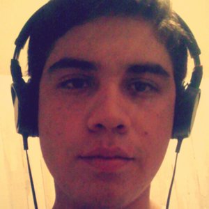 Profile Picture of Marco Arevalo (@markissrock) on Myspace