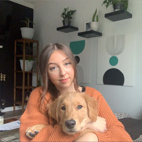 Profile Picture of Alexis Mcphail (@alexismcphail) on Poshmark