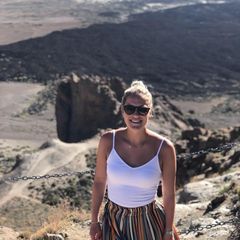 Profile Picture of anneovermeer (@anneovermeer) on Tiktok