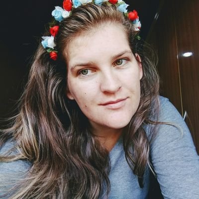Profile Picture of Ana Paula Schroeder (@AnaPSchroeder94) on Twitter
