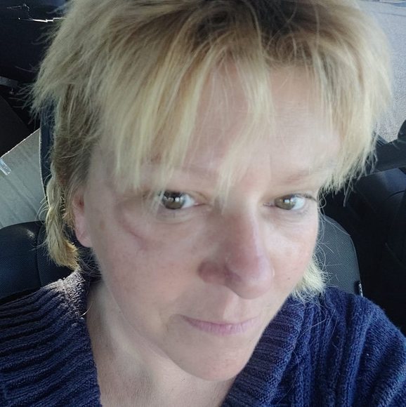 Lori Wendland - Poshmark Profile Picture of Lori Wendland (@loriwendland) on Poshmark