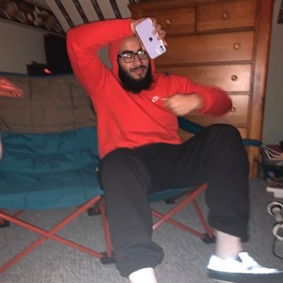 Profile Picture of Wolfenhoosier (@Ethan_wolfy2) on Twitter