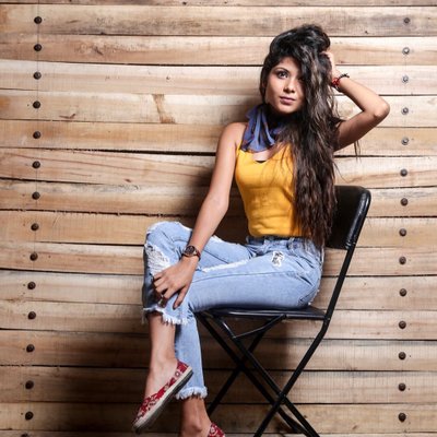 Profile Picture of Niharika Jain (@_niharikajain) on Twitter
