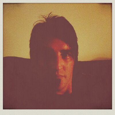 Profile Picture of Mike Elvis Baskette (@ELVISLIBERACE) on Twitter