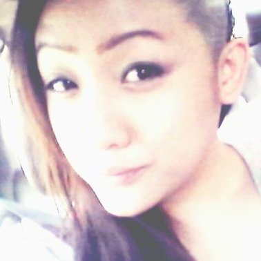 Profile Picture of Anna Vue (@bebekdoll31) on Twitter