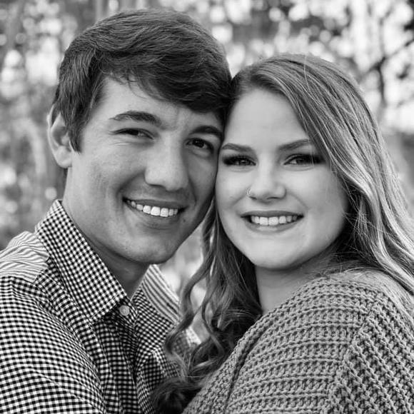 Profile Picture of Megan Biber (@meganbiber) on Poshmark