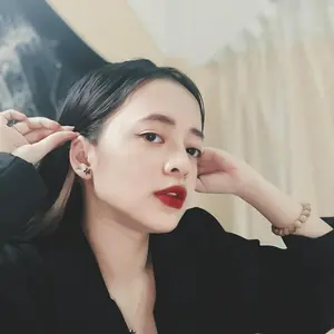 Profile Picture of Trang Phùng (@trangphung.15) on Tiktok