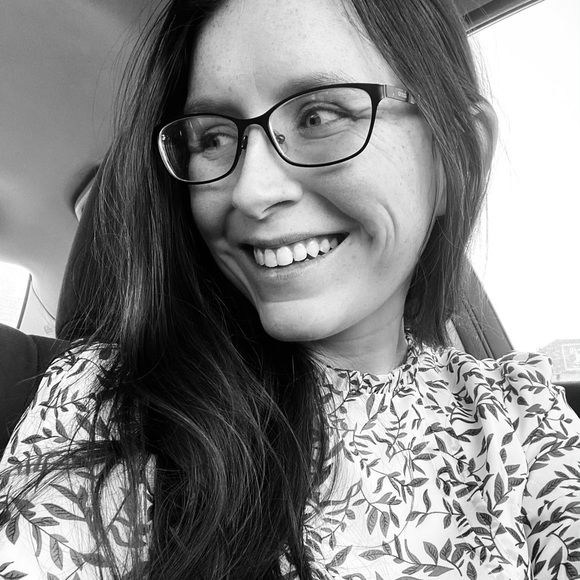 Profile Picture of Jacquelyn Nance (@jacquelynnance) on Poshmark