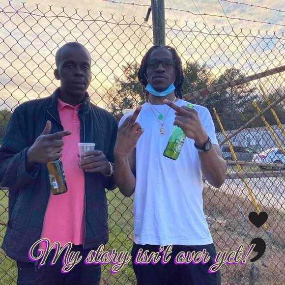 Profile Picture of Tony Frazier (@bigshow80382) on Poshmark