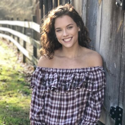 Profile Picture of Lindsey Cummings (@lindseyjo24) on Twitter