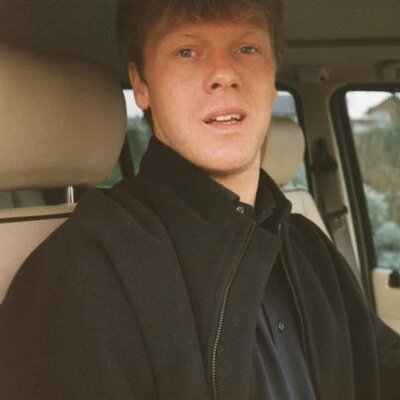 Profile Picture of Warren Barton (@Warren_barton) on Twitter