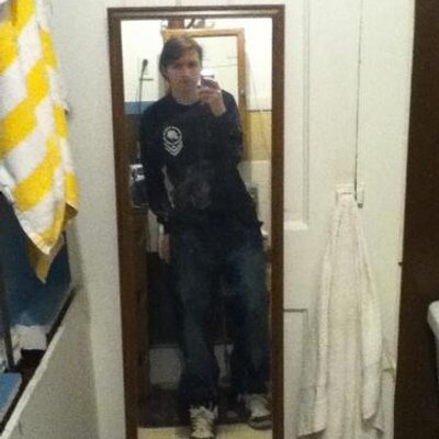 Profile Picture of Anthony Bartolini (@GbMacMiller) on Twitter