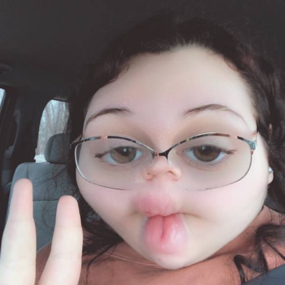 Makayla Reidlinger - Poshmark Profile Picture of Makayla Reidlinger (@mreidlinger) on Poshmark