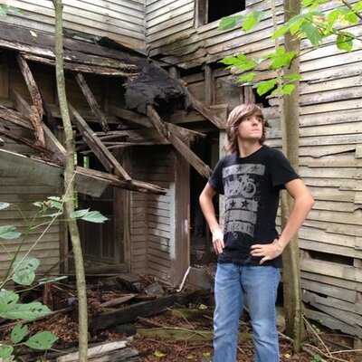 Profile Picture of Forest Dillon (@forest_dillon) on Twitter