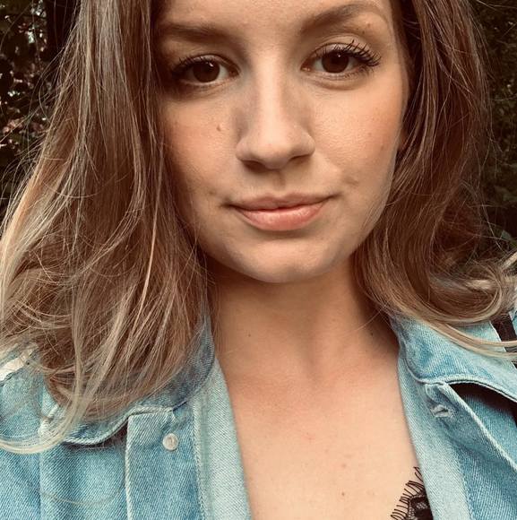 Profile Picture of Milica Miličević (@milicamili) on Poshmark