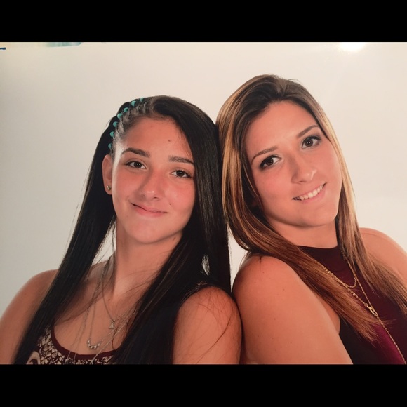 Profile Picture of Felicia Lasorsa (@feliciaaaamarie) on Poshmark