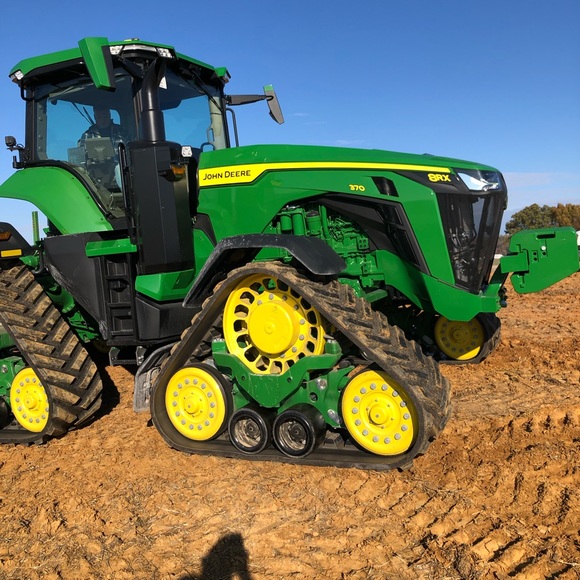 Profile Picture of Rob Vowell (@robyvowell) on Poshmark