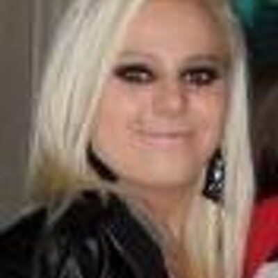 Profile Picture of Shelley Parsons (@shelleyparsons) on Twitter
