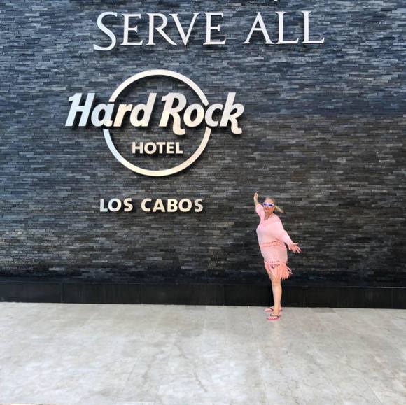 Profile Picture of Sharon Morash (@sharonmorash) on Poshmark