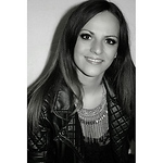 Profile Picture of Bia Torocsik (@biatorocsik) on Flickr