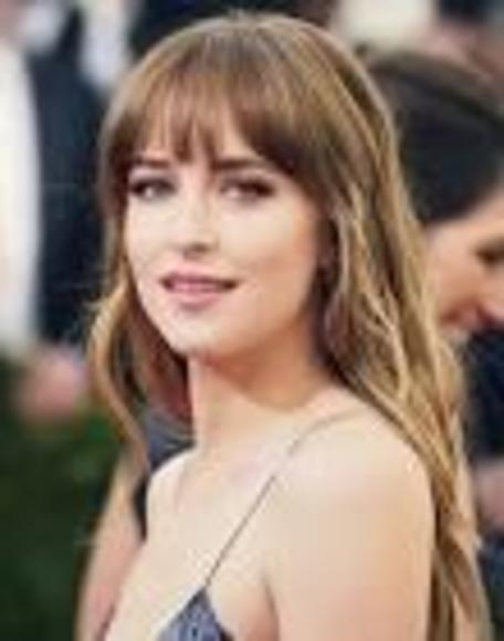 Profile Picture of Jillian Hodges (@jillian_g8oh0w) on Poshmark