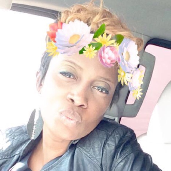 Profile Picture of Vada Vada (@vada767) on Poshmark