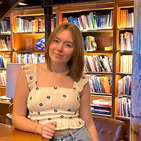 Profile Picture of Olivia Conklin (@Oliveconk) on Pinterest