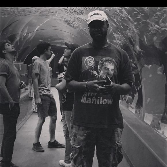 Profile Picture of Cam Neysmith (@camneysmith) on Poshmark