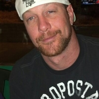 Profile Picture of Brian Shank (@ising4it57) on Twitter