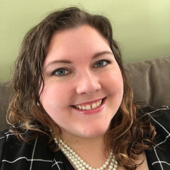 Profile Picture of Taylor Bugglin (@tmbugg) on Poshmark