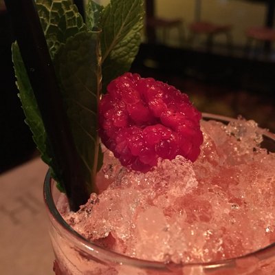 Profile Picture of Andy Perrins (@Famoussauces) on Twitter