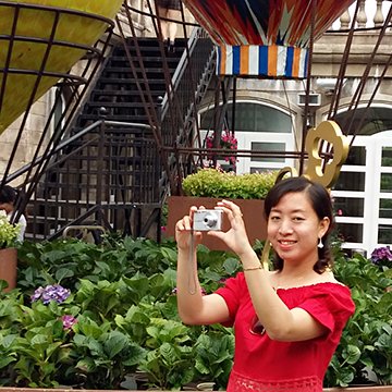 Profile Picture of Rosa Nguyen (@kimhoa19587) on Twitter