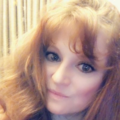 Profile Picture of April Schaefer (@elaine1degroat) on Twitter