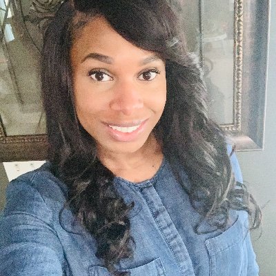 Ashley Viechweg - Twitter Profile Picture of Ashley Viechweg (@ashley_viechweg) on Twitter