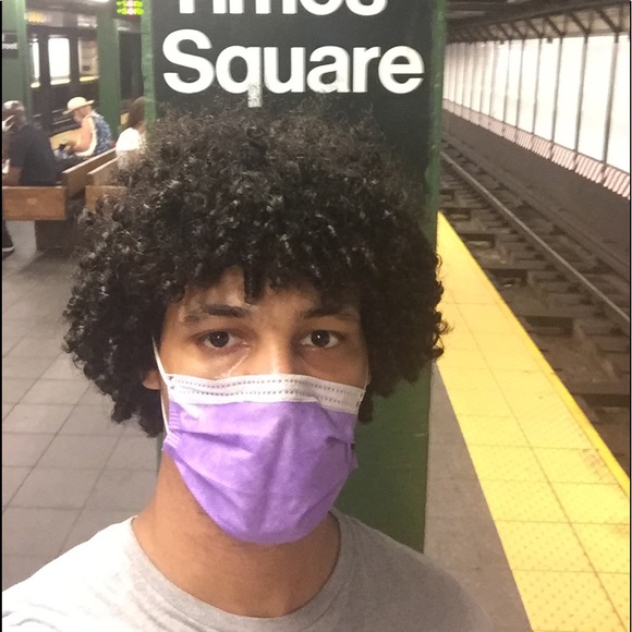 Profile Picture of Kyle Washington (@quahmw95) on Poshmark