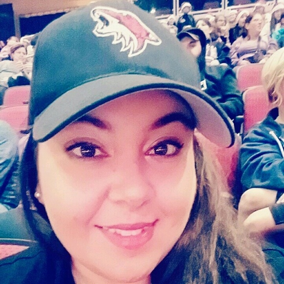 Profile Picture of Jennifer Pettice (@lady_lawless) on Poshmark