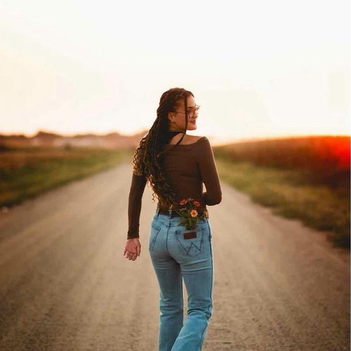 Profile Picture of Jillian Davis (@jillian.davis7) on Tiktok