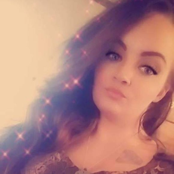 Profile Picture of Christy Diamond (@christydiamond) on Poshmark