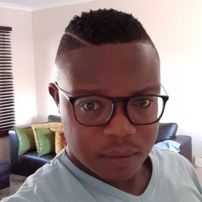 Profile Picture of CarlyGee (@CarlyGee10) on Twitter