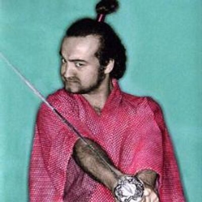 Profile Picture of Mitch McKenzie, Esq. (@mitchsmckenzie) on Twitter