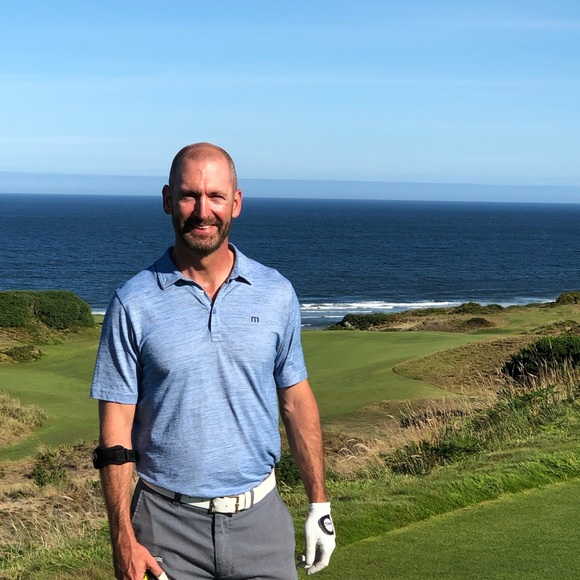 Profile Picture of Brett Ostrum (@b_ostrum) on Poshmark