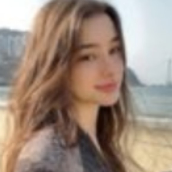 Profile Picture of Marna Minnie (@halqapsl6) on Poshmark
