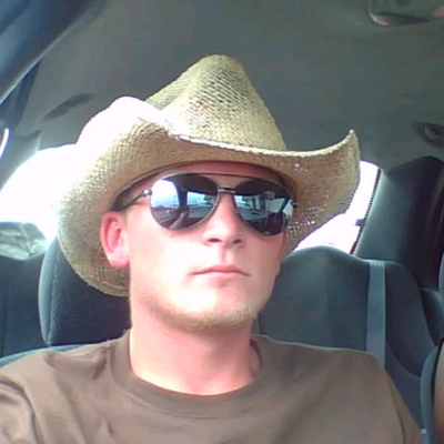 Profile Picture of Matthew Hund (@MattKicksASS) on Twitter