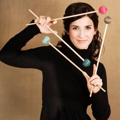 Profile Picture of Anne-Julie Caron (@ajuliecaron) on Twitter